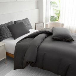 Lazzaro Hotel Quality Microfiber Double Duvet Cover Set Smooth Lightweight Bedding With Hidden Zipper Closure - thumbnail 4