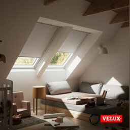 Velux Original (Dkl) Dark Blue Blackout Roller Blind For Velux Roof Window S06 With Silver Side Rails - thumbnail 5