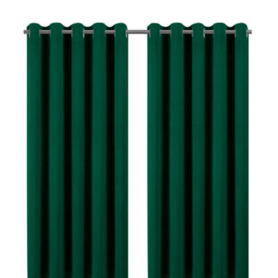 GoodHome Valgreta Dark Green Velvet Lined Eyelet Curtain (W)16.7Cm (L)22.8Cm, Pair - image 1