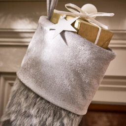 Dibor Traditional Beresford Grey Faux Fur Xmas Gift Decoration Christmas Stocking For Kids - thumbnail 4
