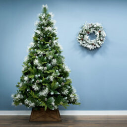 Christmas Tree World The 8Ft/240Cm Snowy Scots Pine Christmas Tree - thumbnail 2
