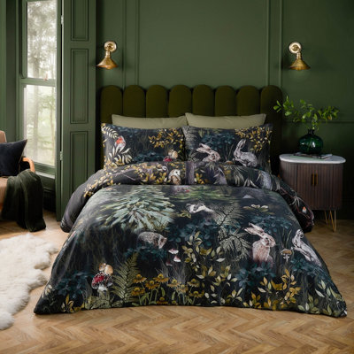 Paoletti Sherwood Forest 100% Cotton Printed Duvet Cover Set, Super King, Black - image 1