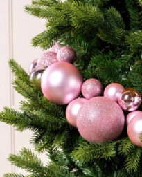 WeRChristmas 9 Ft Pink Christmas Bauble Garland Decoration - thumbnail 3