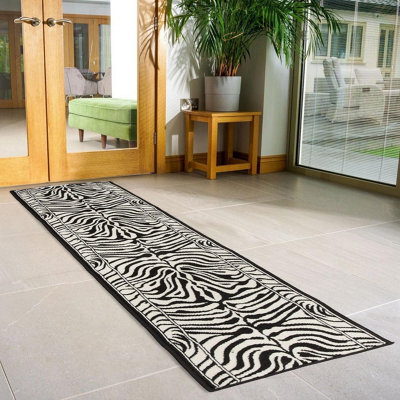 Bravich Hard Wearing Hessian Backed Stair Runner Kitchen Mat - Texas Zebra Print - 60X150Cm (2'x5')