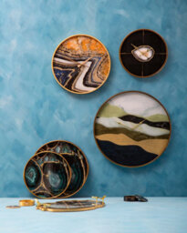 Orsina Celina Black And Gold Round Wall Clock - thumbnail 2
