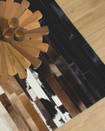 Beliani Rug Dalyan Brown 140 X 200 Cm Leather - thumbnail 2