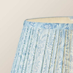 Valuelights Bobbins Pastel Blue Floor Lamp With Leaf Pleated Shade And Bulb - thumbnail 5