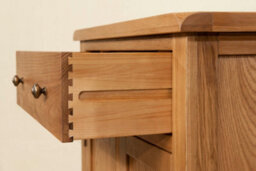Buttercup Farm Shrewsbury Compact Sideboard With 1 Drawer And 2 Doors - L32 X W80 X H80 Cm - Oak - thumbnail 2