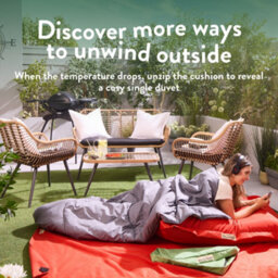 Slumberdown Unwind Outside Outdoor Heavy Duty Waterproof Cover 2 In 1 Blanket Cushion For Garden Campervan Camping 45X45Cm - thumbnail 2