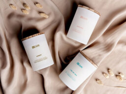 Beliani Set Of 3 Scented Candles Simplicity Soy Wax Oriental Notes Fresh Notes - thumbnail 2
