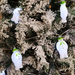 Samuel Alexander 1.8M Battery Powered The Snowman Christmas String Lights With 10 Ice White Leds - thumbnail 4