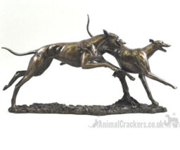 Animal Crackers 'the Winner' Two Racing Greyhounds Figurine In Solid Cold Cast Bronze Designed By David Geenty - thumbnail 4