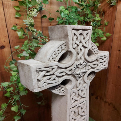 Stone Cast Detailed Giant Celtic Cross 119 Cm Tall - image 1