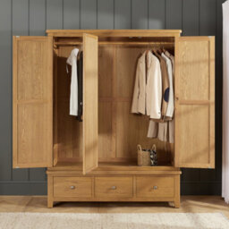 The Furniture Market Cotswold Rustic Oak Triple Wardrobe - thumbnail 4