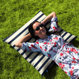 rucomfy Beanbags Rucomfy Indoor Or Outdoor Nautical Stripe Floor Cushion Bean Bag  Large Navy Garden Seat