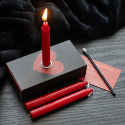 Set Of 3 Love Spell Candles For Attraction & Romance - thumbnail 2