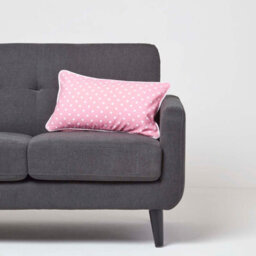 Homescapes Cotton Pink Polka Dots Cushion Cover, 30 X 50 Cm - thumbnail 2