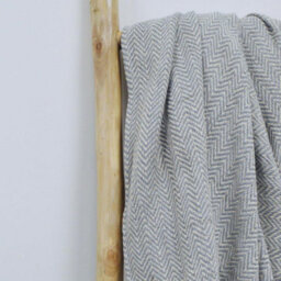 Allure Bath Fashions Audley Chevron Herringbone Throw Blanket - Light Grey, 125 X 150Cm - thumbnail 3