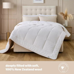 Silentnight Natural Wool Heavyweight Duvet - Breathable, Temperature Regulating Autumn & Winter Quilt In 3 Sizes - thumbnail 1