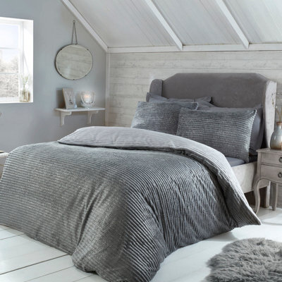 Smart Living Luxurious Reversible Sparkle Ribbed Fleece Duvet Cover & Pillowcases - image 1