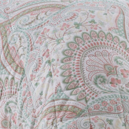 Dreams & Drapes Palais Green Jacobean Damask Inspired Print Quilted Bedspread - thumbnail 2