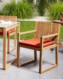Beliani Set Of 2 Garden Chairs With Cushions Sassari Premium Certified Acacia Wood Red - thumbnail 2
