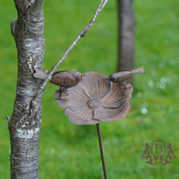 Burgess Robin On Flower Bird Feeder Bath Outdoor Metal Garden Ornament - thumbnail 6