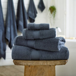Deyongs Egyptian Embrace Egyptian Cotton Bathroom Towels 550Gsm Fluffy, Soft & Absorbent - thumbnail 1
