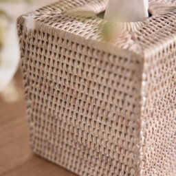 Dibor Traditional Square White Rattan Tissue Box Cover - thumbnail 4