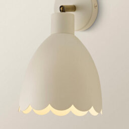 Valuelights Millie Pair Of Flower Style Scallop Adjustable Wall Lights And Bulbs - thumbnail 4