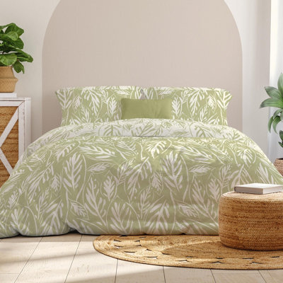 Copenhagen Home Laura Duvet Cover Set Scandi Leaf Design Green (King) - image 1
