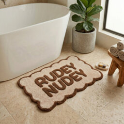 Allure Bath Fashions Rudey Nudey Slogan Scalloped Bath Mat Non Slip Bathroom Rug (Chocolate/cream) - thumbnail 1