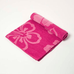 Homescapes Pink Flower 100% Recycled Cotton Beach Towel - thumbnail 1