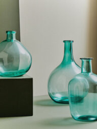 Orsina Blue Glass Vase, Minimalist Large Flower Vase, Decorative Glass Vase In Ombre Finish, Flower Vase For Home - thumbnail 5
