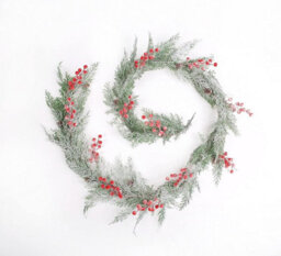 Best Artificial 7Ft / 2M Outdoor/indoor Frosted Christmas Conifer Leaf Garland String With Red Berries Xmas - thumbnail 5