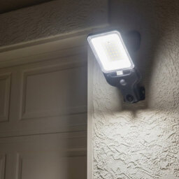 Carbeth Plants 108 Cob Security Light With Motion Sensor - Bright Outdoor Led Floodlight For Home, Garden & Driveways - thumbnail 4