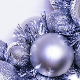 Christmas Tree World 56Cm Silver Shatterproof Bauble Wreath - thumbnail 5