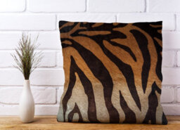 Warren Reed Designer Tiger Skin Print Cushions 45Cm X 45Cm - thumbnail 2