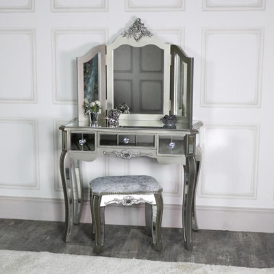 Melody Maison Ornate Mirrored 3 Drawer Dressing Table, Stool And Mirror Bedroom Furniture Set - Tiffany Range - image 1