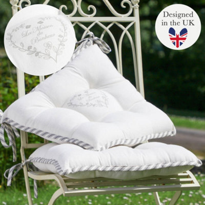 Dibor Set Of 2 Love Heart Print Outdoor Garden Chair Seat Pad Cushions (L)40Cm X (W)40Cm - image 1