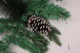 Groundlevel 2.7M Artificial Christmas Banister Garland With Pinecones - thumbnail 3