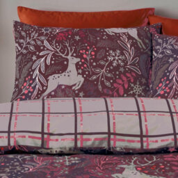 Portfolio Home Winter Stags Red Duvet Cover Set - thumbnail 2