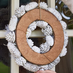 Dibor 36Cm White Frosted Xmas Festive Decor Front Door Wreath Christmas Wreath - thumbnail 3