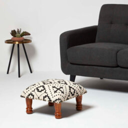 Homescapes Reva Black Geometric Footstool, 40 X 40 X 25 Cm - thumbnail 2