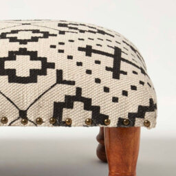 Homescapes Reva Black Geometric Footstool, 40 X 40 X 25 Cm - thumbnail 4