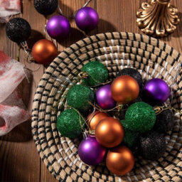 24 Pieces 30 mm Halloween Decoration Baubles Mini Tree Baubles Hanging Ball Halloween Ornaments For Party Home Decor, Black Purple - thumbnail 3
