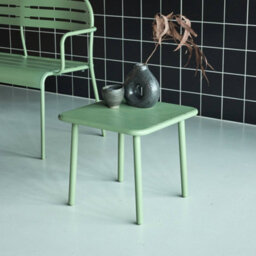 Sweeek - Square Steel Garden Coffee Table Green 45X45X40 Cm - Amelia - thumbnail 4