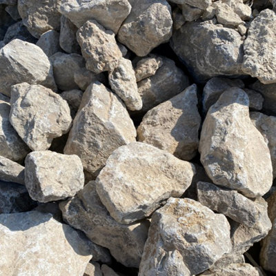 Erth Stone Limestone Pond Edging Stones 850Kg Bulk Bag - image 1