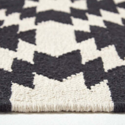 Homescapes Zurich Handwoven Black And White 100% Cotton Geometric Pattern Kilim Rug, 120 X 170 Cm - thumbnail 4