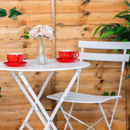 Harbour Housewares 2 Seater Sussex Bistro Set - Round - White - thumbnail 7